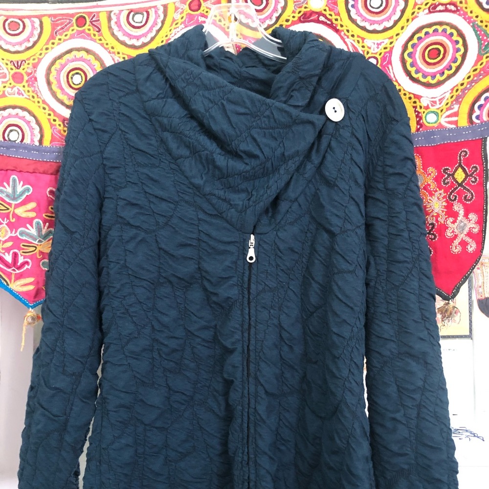 Cubism light jacket with zipper size medium